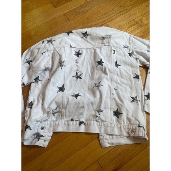 Blue & Buttercup women Vintage like Star-Printed Distressed White Denim Jacket S - Picture 9 of 9